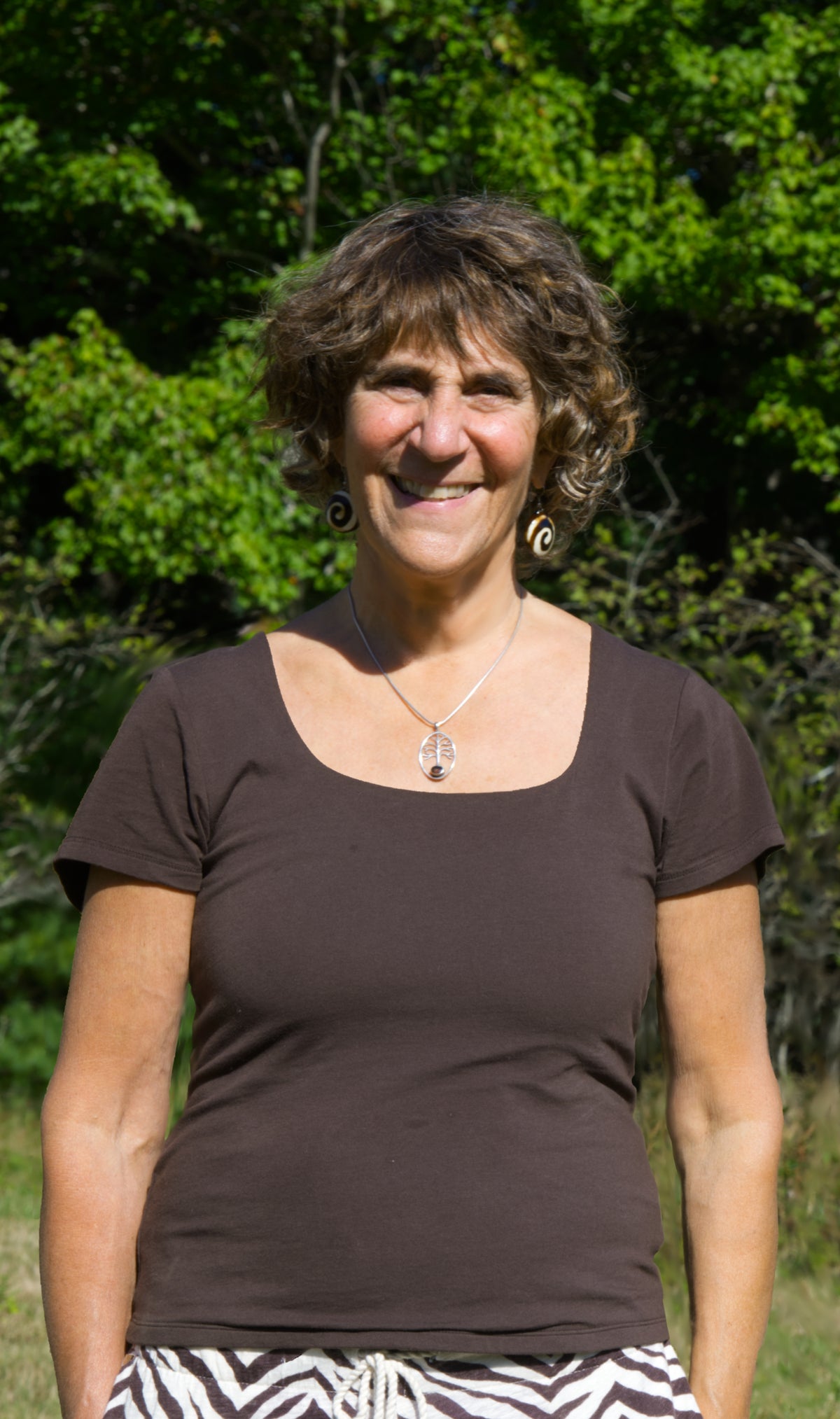 Dr. Marly Sachsman is a wholistic, naturopathic doctor in the Mid Coast Maine Region.